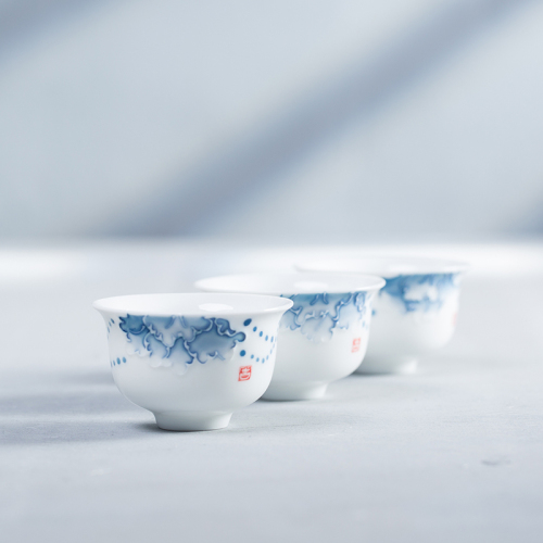 陶瓷-立体青花牡丹盖碗茶盘套组