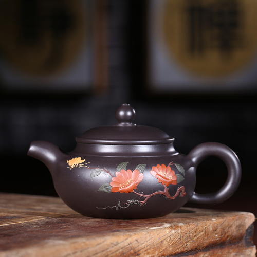 茶壶-紫砂壶-蝶恋花仿古壶
