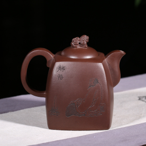 【韦钟云】大师茶壶-紫砂壶-吉祥狮壶