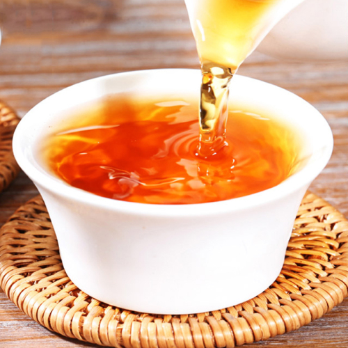 水满茶香全黄芽金骏眉